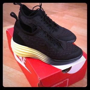 Nike Lunar Elite Sky Hi QS